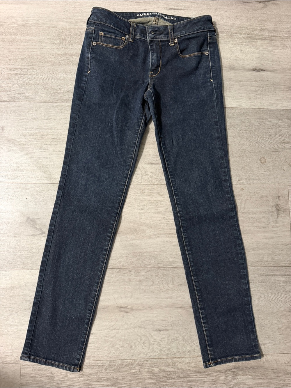 American Eagle Outfitters Women’s Dark Indigo Skinny Jeans
